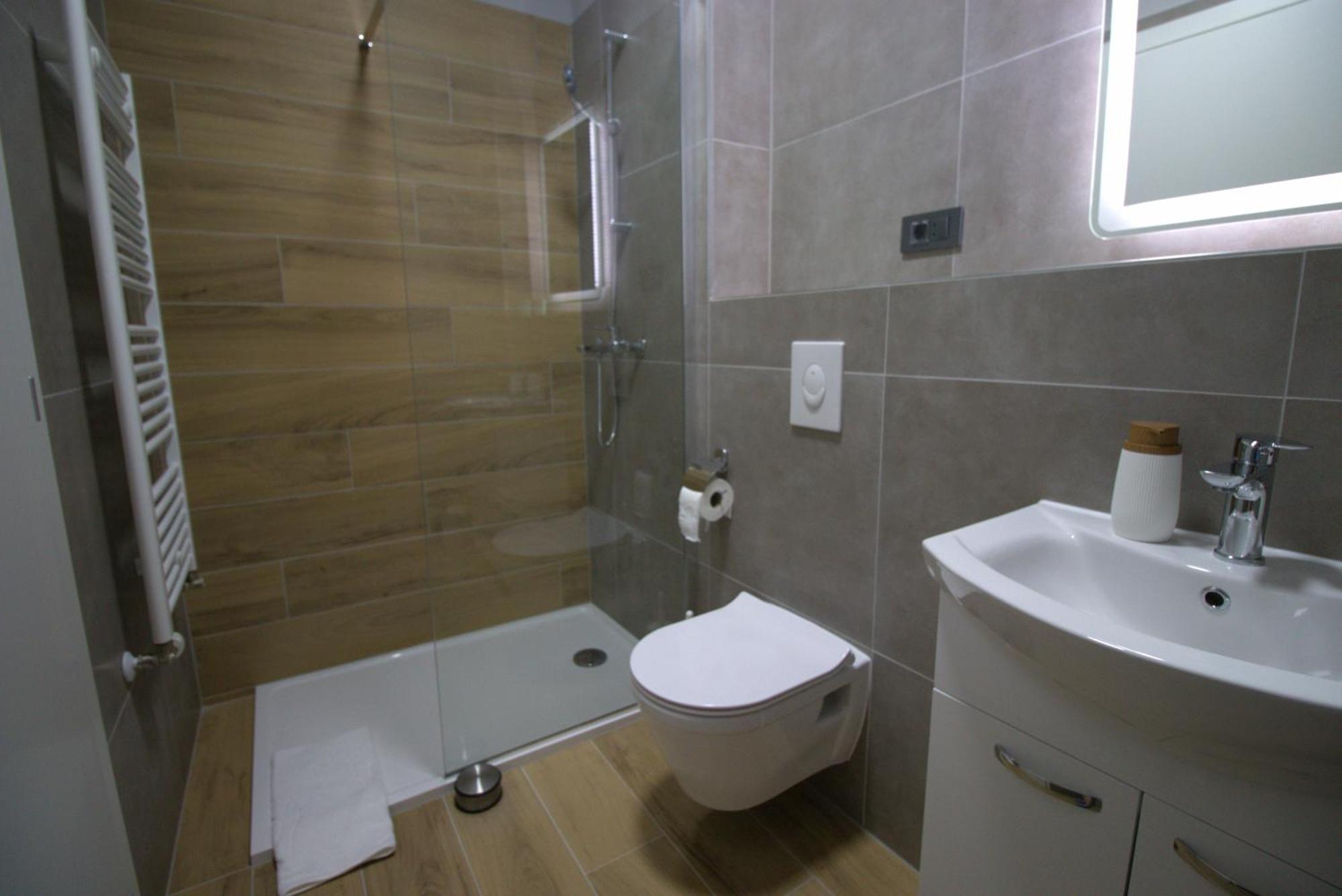 Rooms Matic Velika Mlaka Luaran gambar